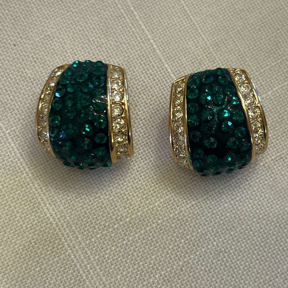 Gorgeous Deep Emerald Green Rhinestone Earrings